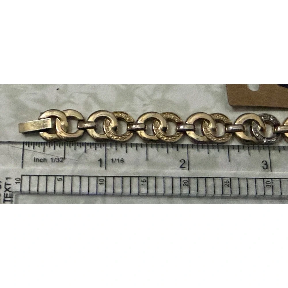 Lor of 10 Vintage Fashion Avon‎ Bracelets various colors & lengths